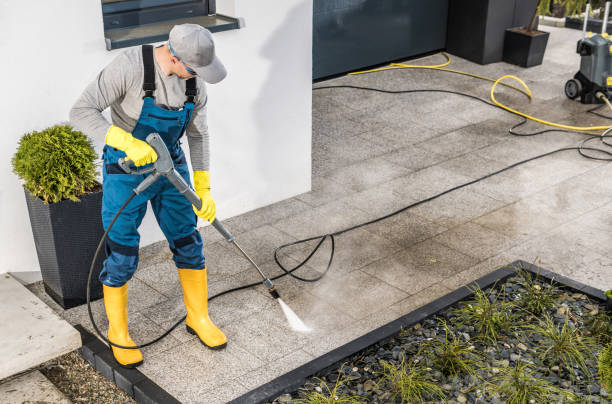 Why Choose Our Certified Pressure Washing Experts for Your Project Needs in East Honolulu, HI?