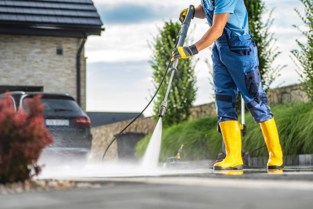 Best Garage Pressure Washing  in East Honolulu, HI